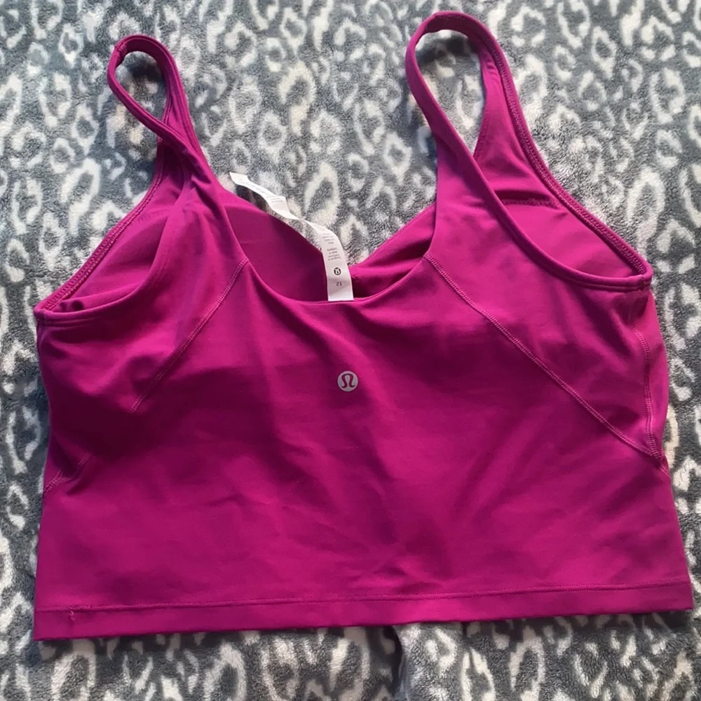 Lulu Lemon workout padded tank top size 12! - Picture 3 of 3